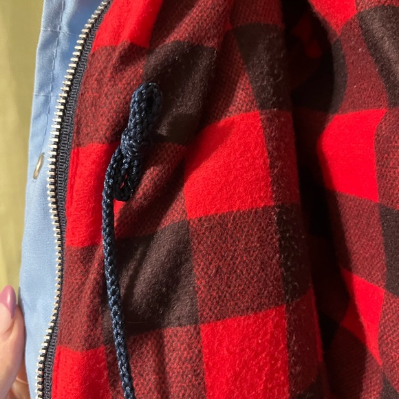 VINTAGE insulated hooded jacket with plaid lining🧥🍂🍁 - Picture 4 of 6